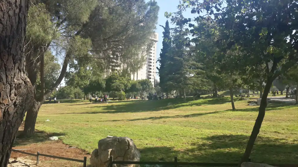 גן העצמאות ירושלים, על האש ביום העצמאות