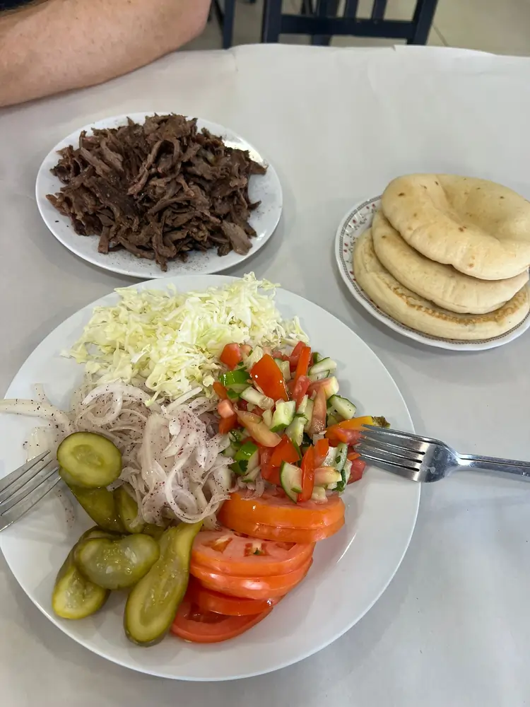שווארמות בדלית אל כרמל ועוספיה