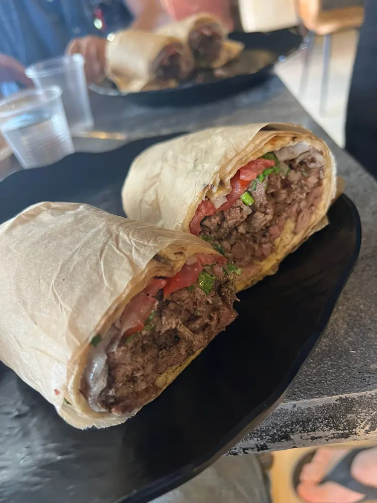 שווארמות בדלית אל כרמל ועוספיה