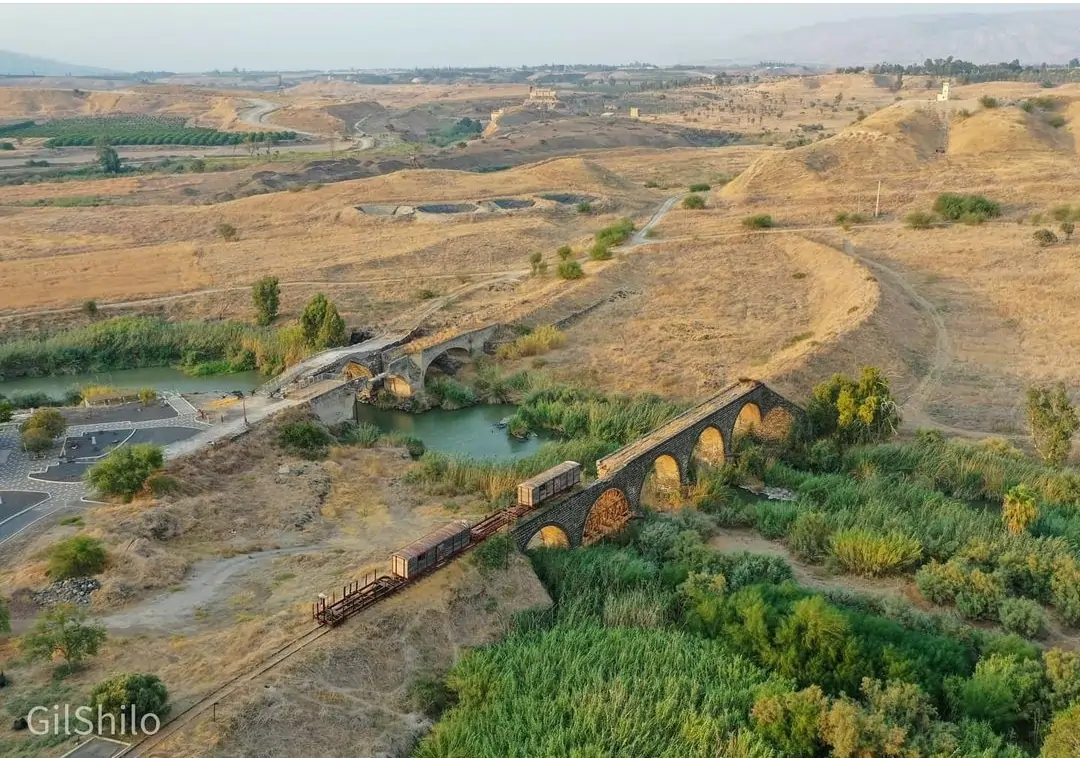 נהריים בגשר
